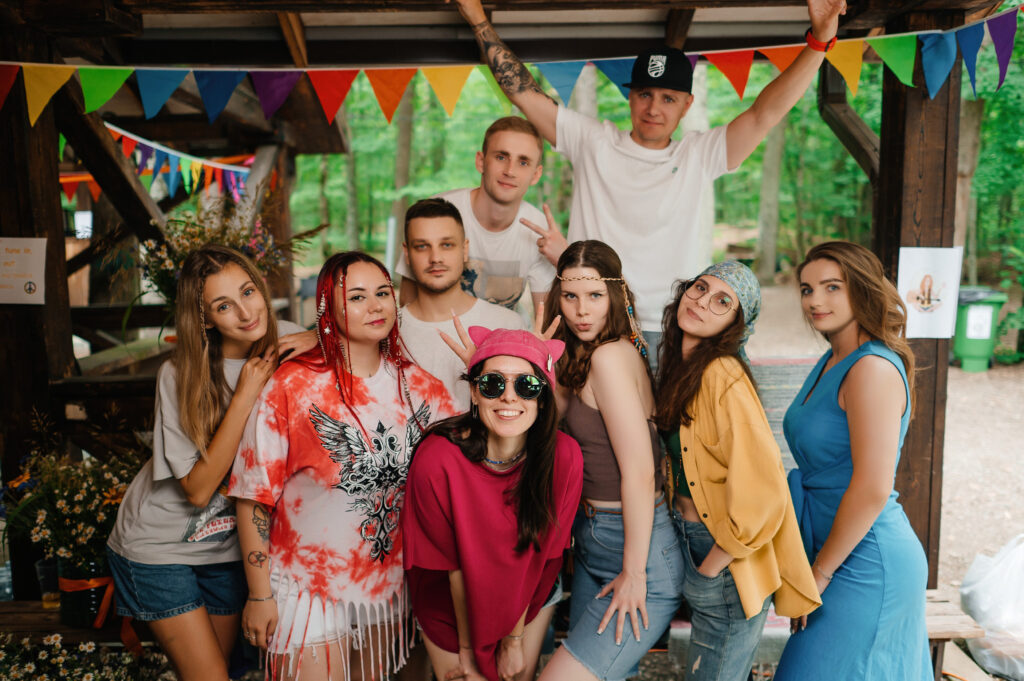 Квест Хиппи в зачарованном лесу